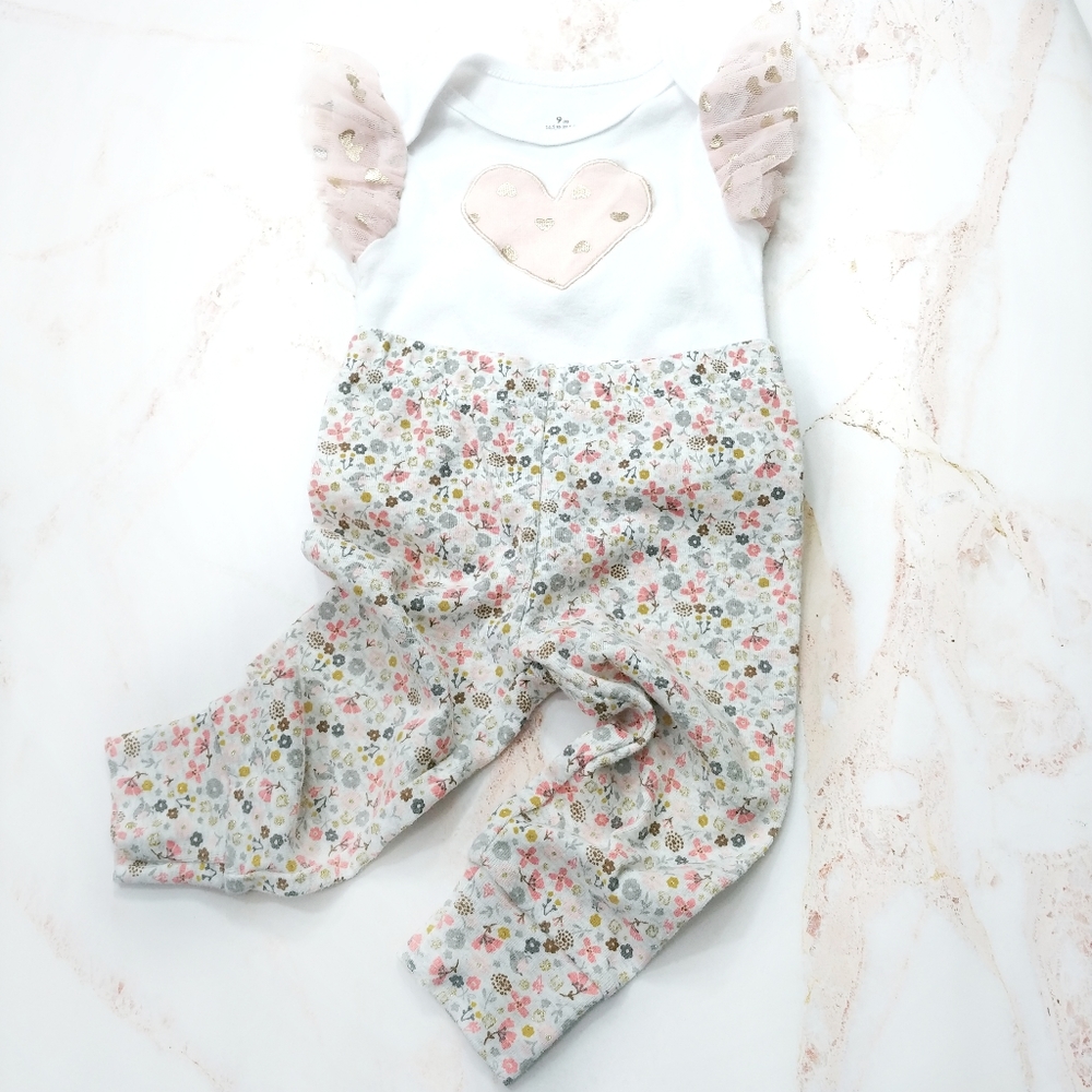 Ruffle Heart Onesie & Floral Sparkle Leggings 9M
